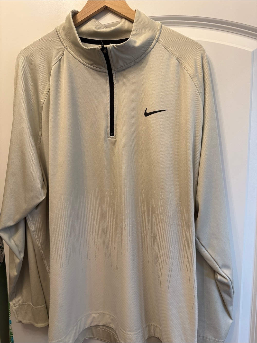 Nike Men’s Light Beige Quarter-Zip Training Jacket